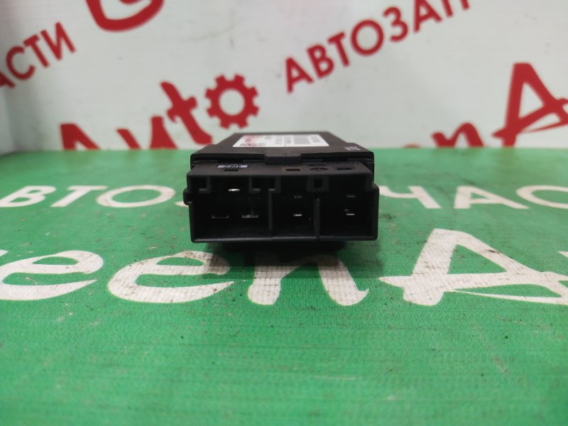 Блок управления подогревом сидений, 1500 рублей, Красноярск