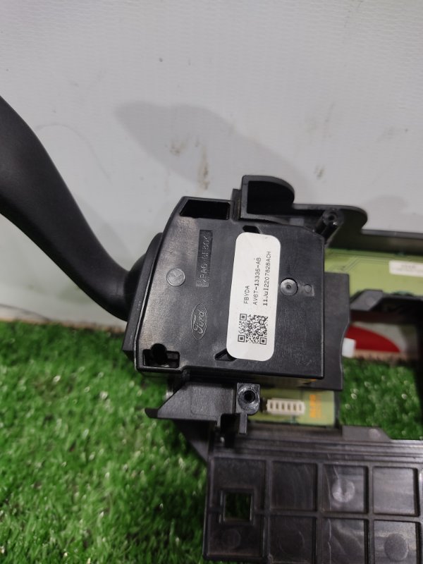 Блок подрулевых переключателей, 2000 рублей, Красноярск