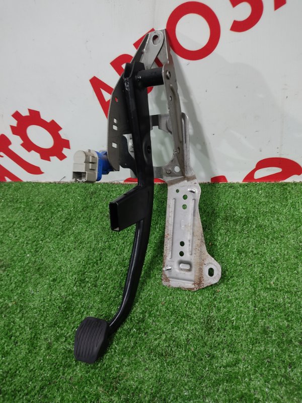 Педаль тормоза, 800 рублей, Красноярск