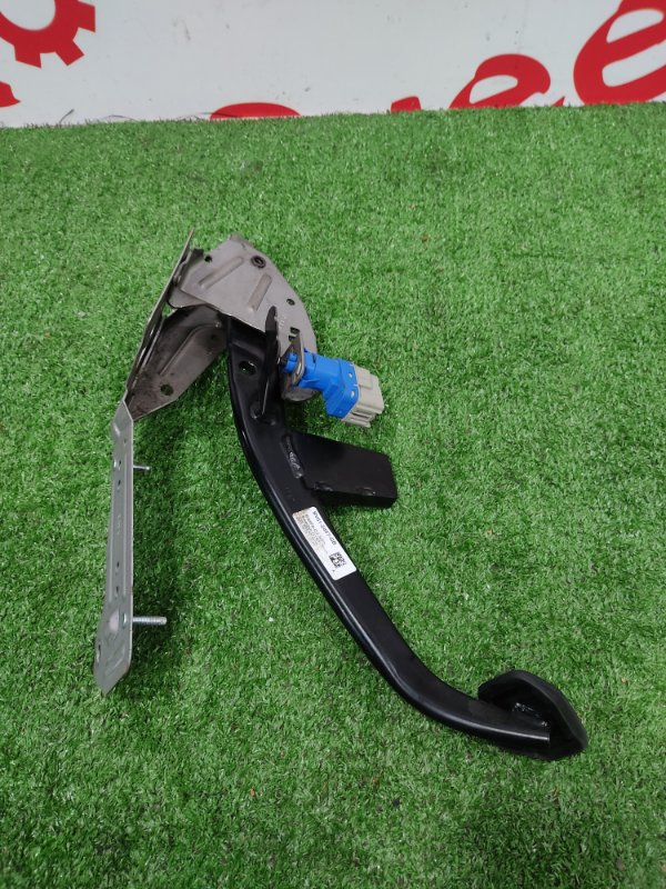 Педаль тормоза, 800 рублей, Красноярск