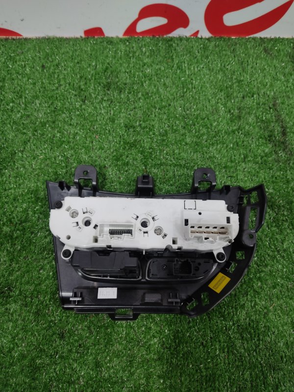 Блок управления климат-контролем, 2000 рублей, Красноярск