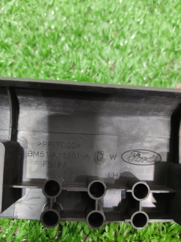 Накладка на порог салона, 300 рублей, Красноярск