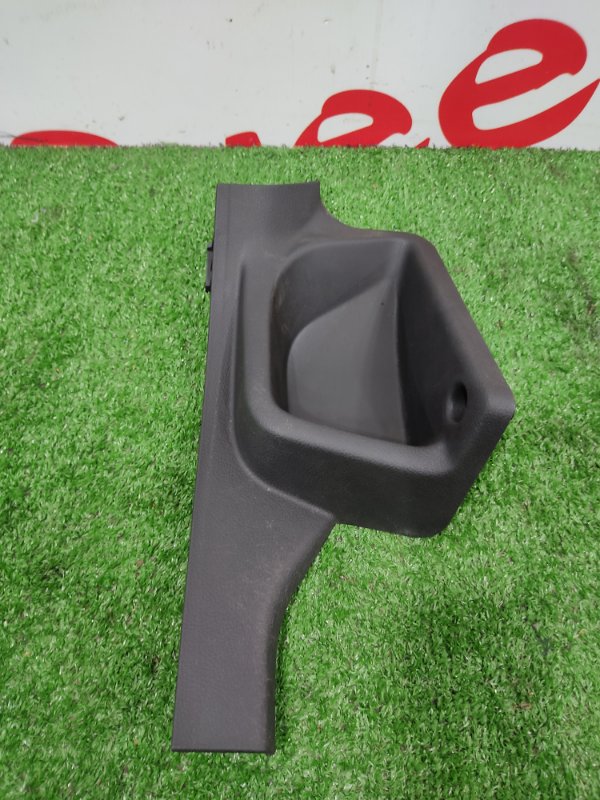 Накладка на порог салона, 400 рублей, Красноярск