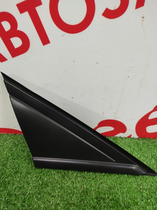 Уголок крыла, 500 рублей, Красноярск