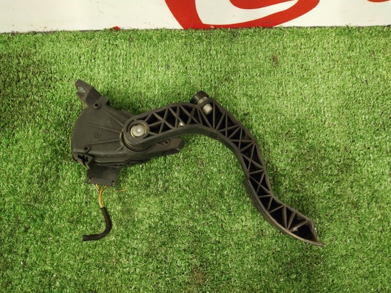 Педаль газа, 1500 рублей, Красноярск