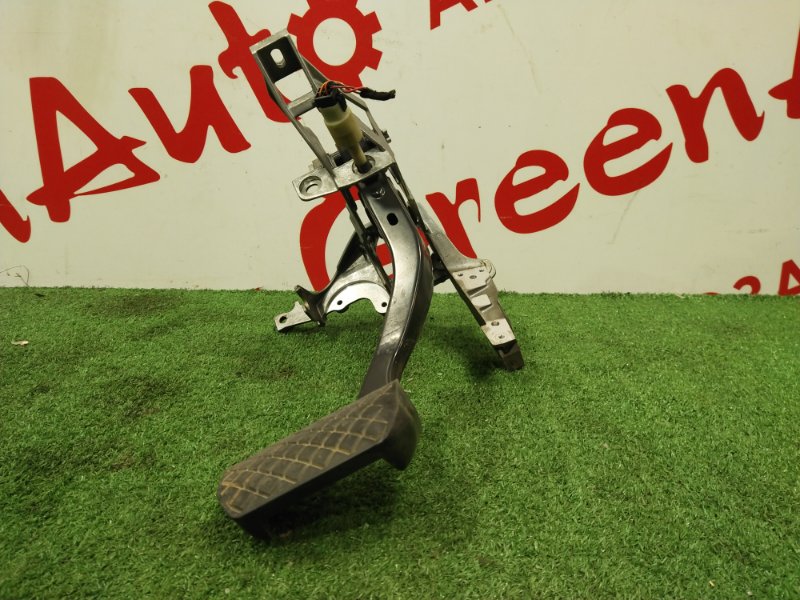 Педаль тормоза, 500 рублей, Красноярск