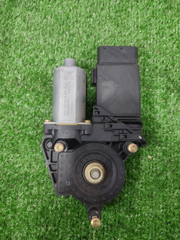 Мотор стеклоподъемника, 5000 рублей, Красноярск