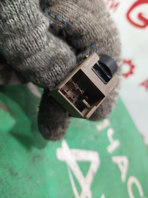 Кнопка центрального замка, 300 рублей, Красноярск