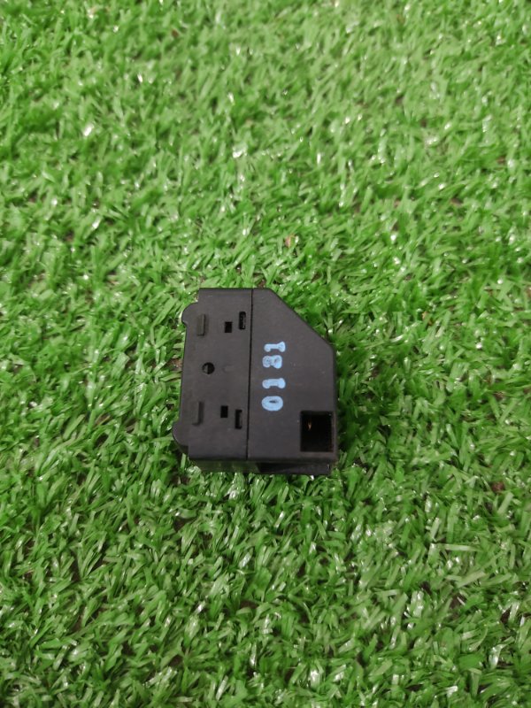 Кнопка стеклоподъемника, 200 рублей, Красноярск