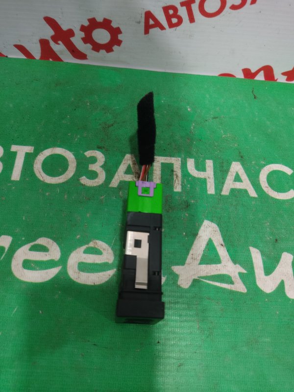 Кнопка обогрева сидений, 900 рублей, Красноярск