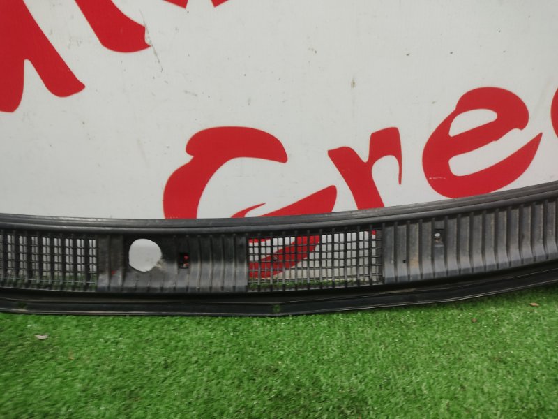 Решетка под лобовое стекло, 300 рублей, Красноярск