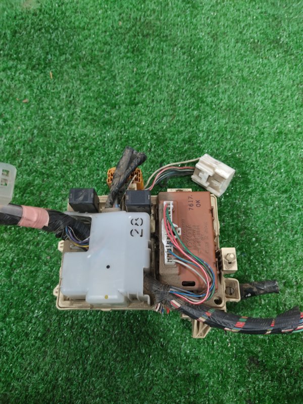 Блок предохранителей салонный, 500 рублей, Красноярск