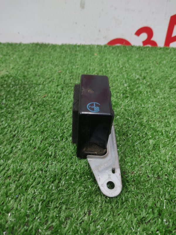 Блок управления климат-контролем, 200 рублей, Красноярск