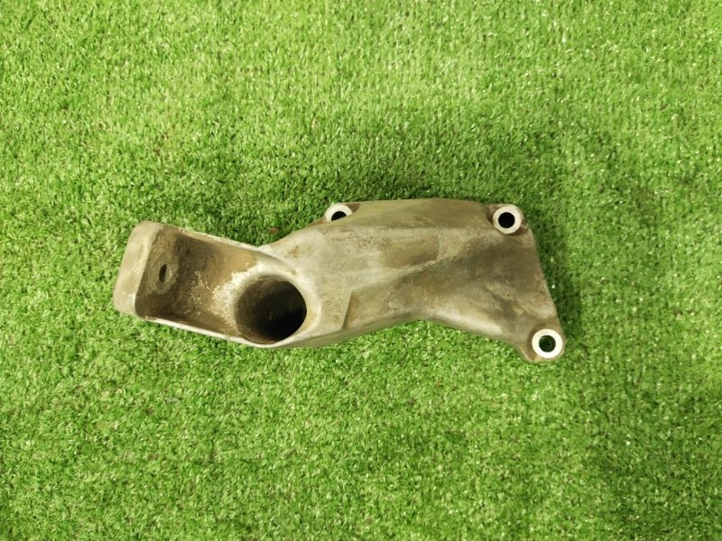 Кронштейн двигателя, 500 рублей, Красноярск