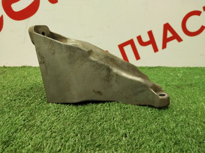 Кронштейн двигателя, 500 рублей, Красноярск