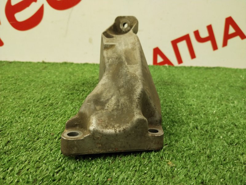 Кронштейн двигателя, 500 рублей, Красноярск