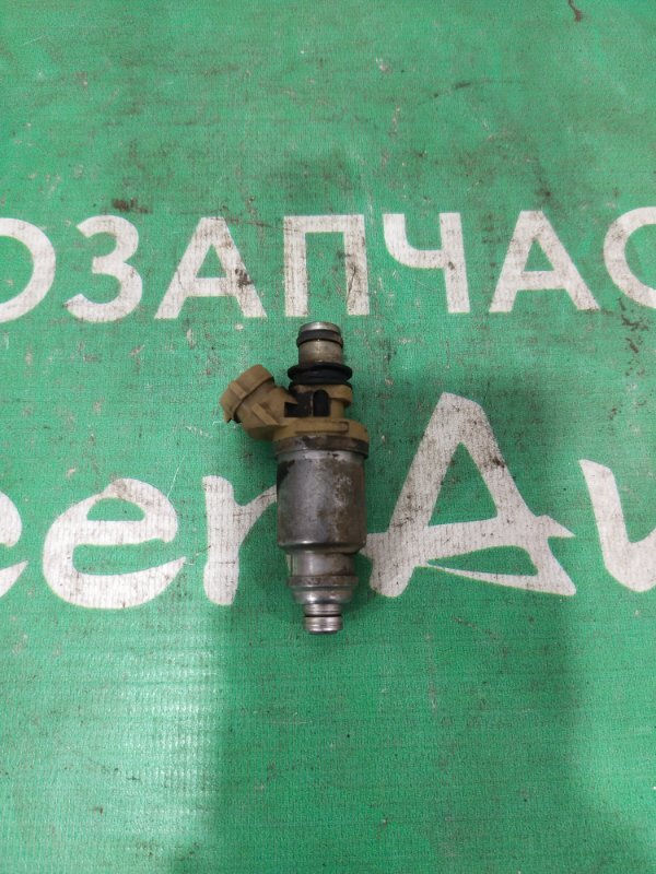 Форсунка топливная, 1000 рублей, Красноярск