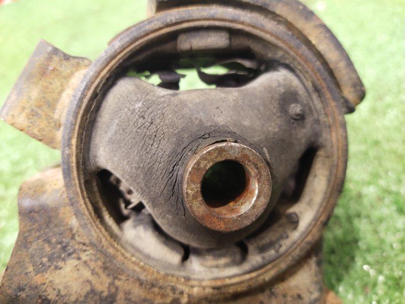 Подушка двигателя, 500 рублей, Красноярск