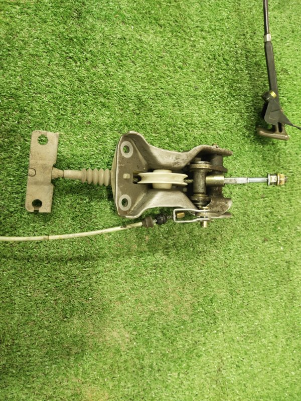 Педаль стояночного тормоза, 500 рублей, Красноярск