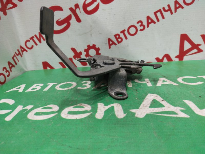 Замок капота, 200 рублей, Красноярск