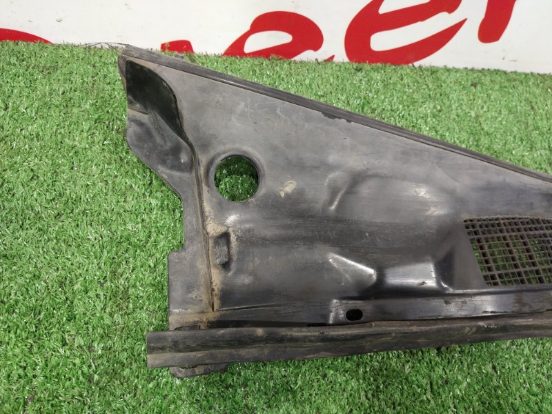 Решетка под лобовое стекло, 200 рублей, Красноярск