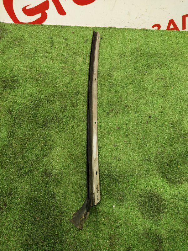 Молдинг лобового стекла, 600 рублей, Красноярск