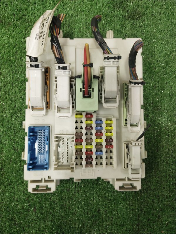 Блок предохранителей салонный, 6000 рублей, Красноярск