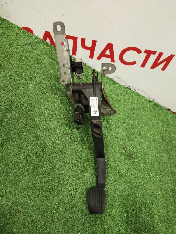 Педаль сцепления, 1000 рублей, Красноярск