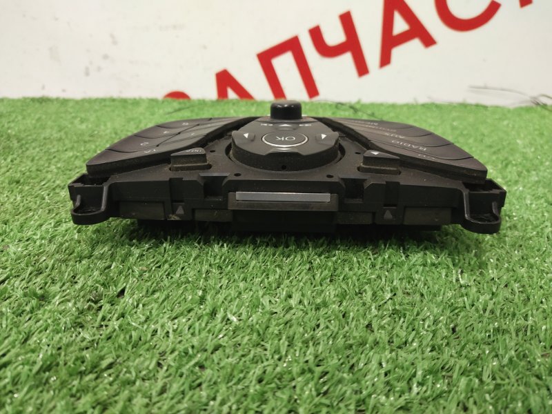 Блок управления магнитолой, 1000 рублей, Красноярск