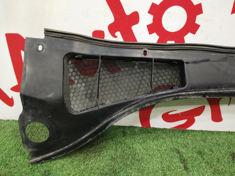 Решетка под лобовое стекло, 2000 рублей, Красноярск