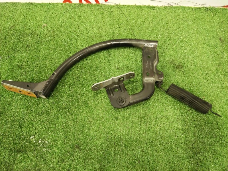 Петля крышки багажника, 3000 рублей, Красноярск