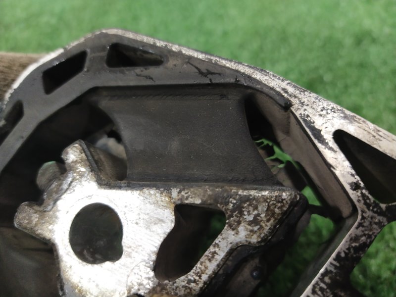 Подушка двигателя, 500 рублей, Красноярск