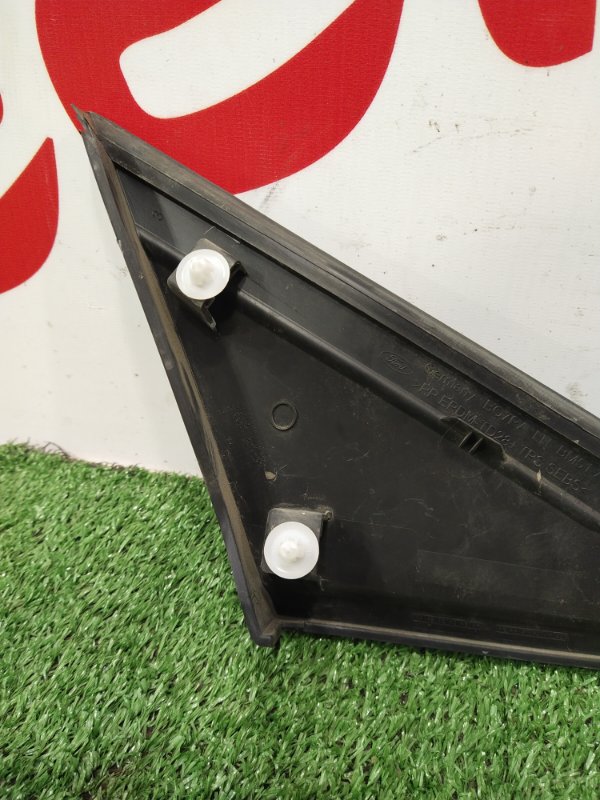 Уголок крыла, 500 рублей, Красноярск