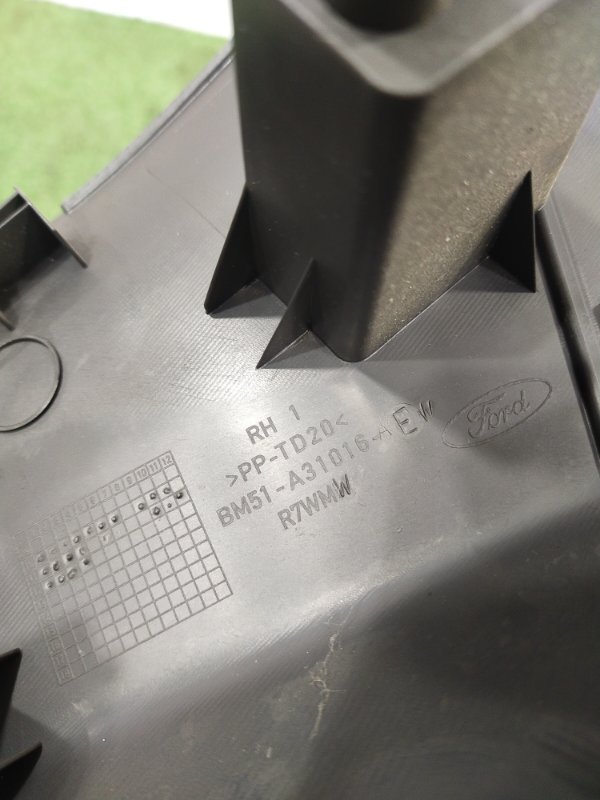 Обшивка стойки кузова, 500 рублей, Красноярск