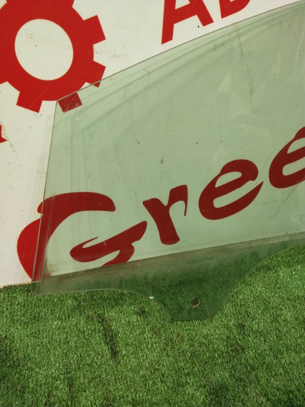 Стекло боковое, 1700 рублей, Красноярск