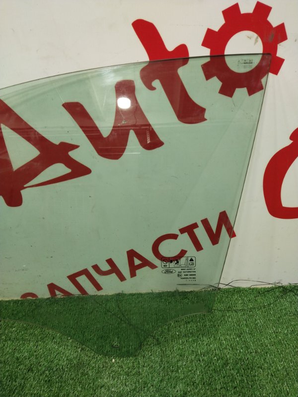 Стекло боковое, 1700 рублей, Красноярск