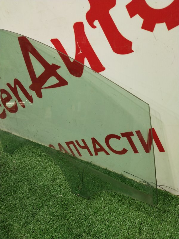 Стекло боковое, 1700 рублей, Красноярск