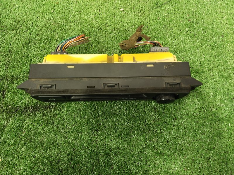 Блок управления климат-контролем, 1000 рублей, Красноярск