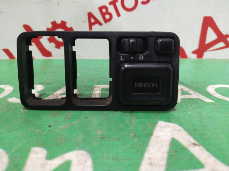 Блок управления зеркалами, 500 рублей, Красноярск