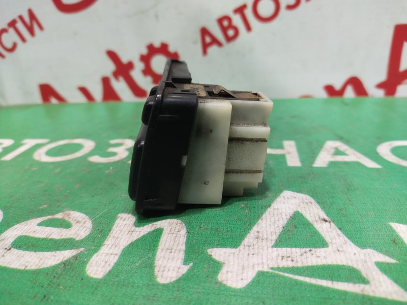 Блок управления зеркалами, 500 рублей, Красноярск