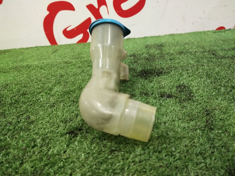 Заливная горловина бачка омывателя, 300 рублей, Красноярск