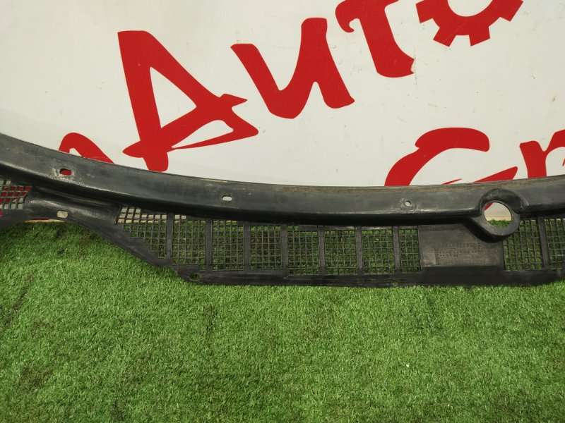 Решетка под лобовое стекло, 800 рублей, Красноярск