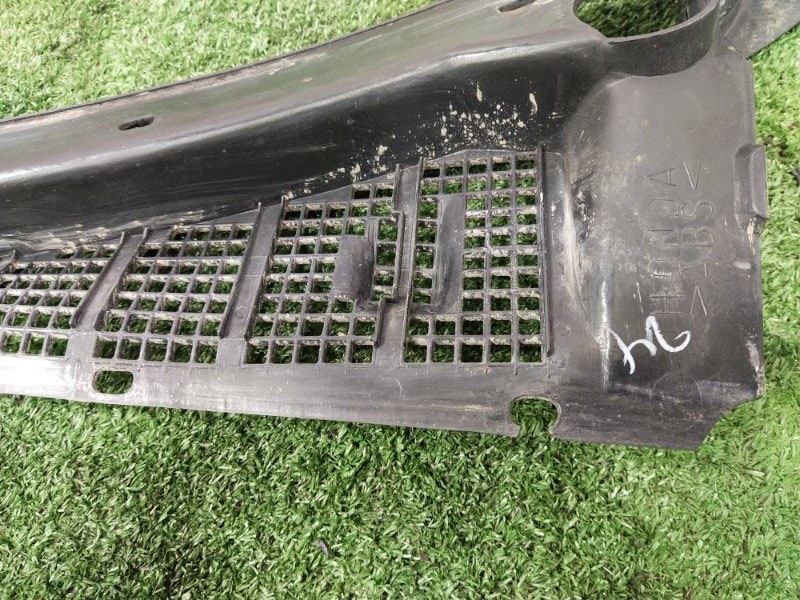 Решетка под лобовое стекло, 800 рублей, Красноярск