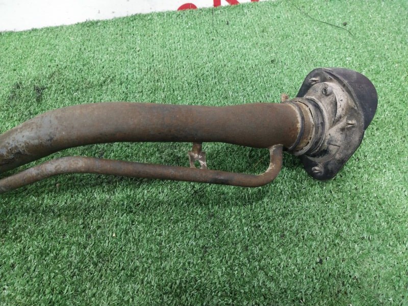 Горловина топливного бака, 500 рублей, Красноярск