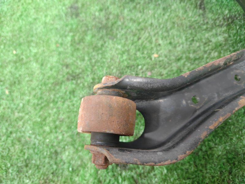 Рычаг подвески верхний, 1500 рублей, Красноярск