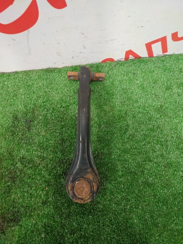 Рычаг подвески верхний, 500 рублей, Красноярск