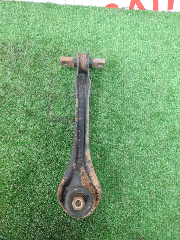 Рычаг подвески верхний, 500 рублей, Красноярск