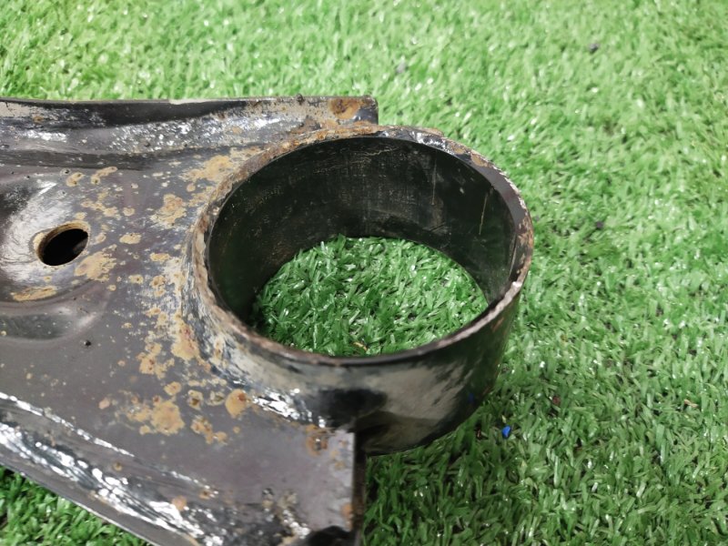 Рычаг подвески нижний, 1500 рублей, Красноярск