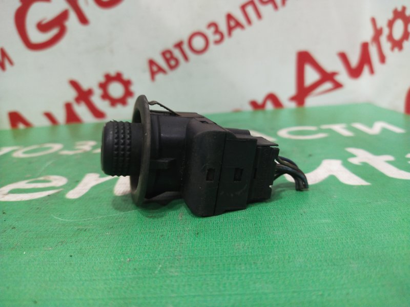 Блок управления зеркалами, 1000 рублей, Красноярск