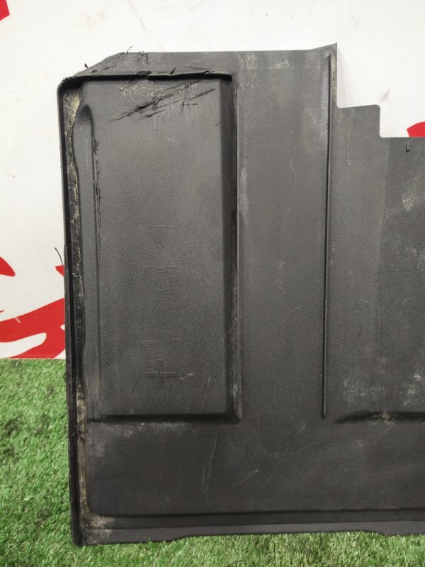 Крышка аккумулятора, 1000 рублей, Красноярск